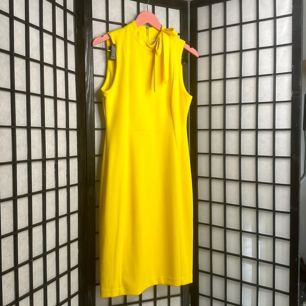 Sophisticated New Never Worn Calvin Klein Yellow Bowtie Dress